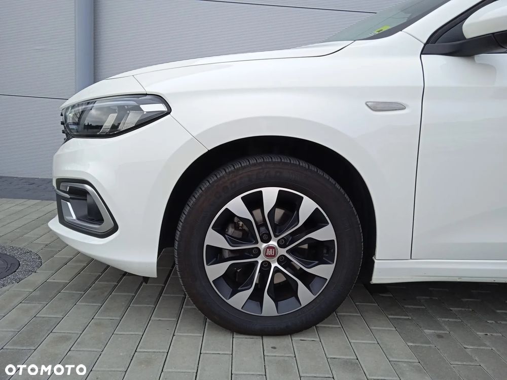 Fiat Tipo 1.5 Hybrid City Life DCT - 3