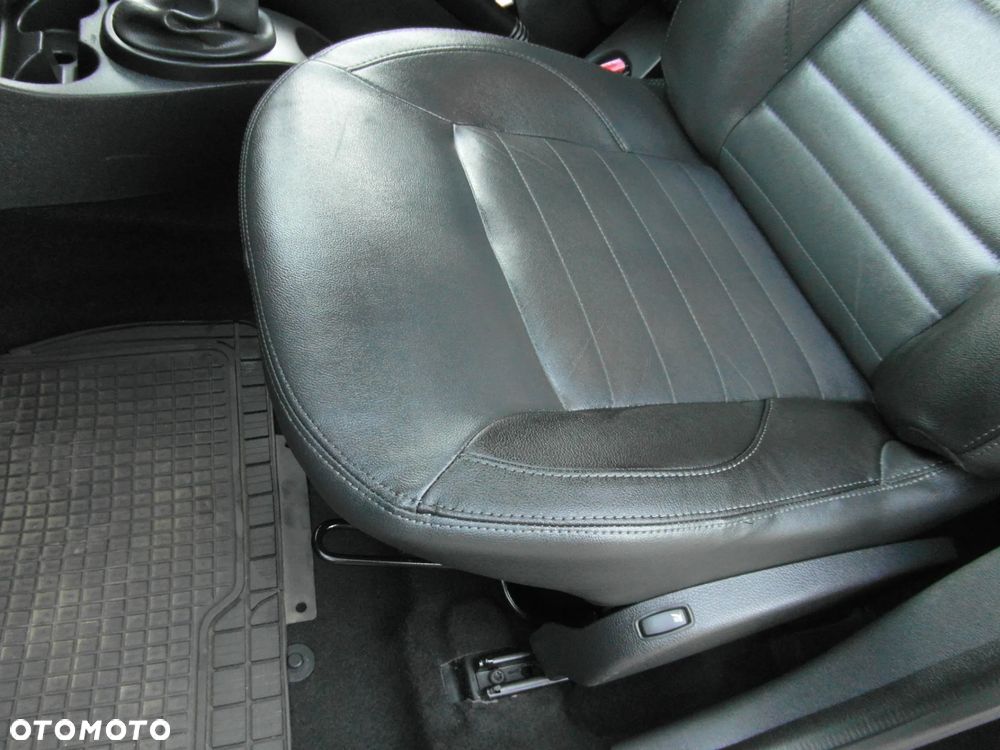 Dacia Duster 1.2 TCe Prestige S&S EU6 - 18