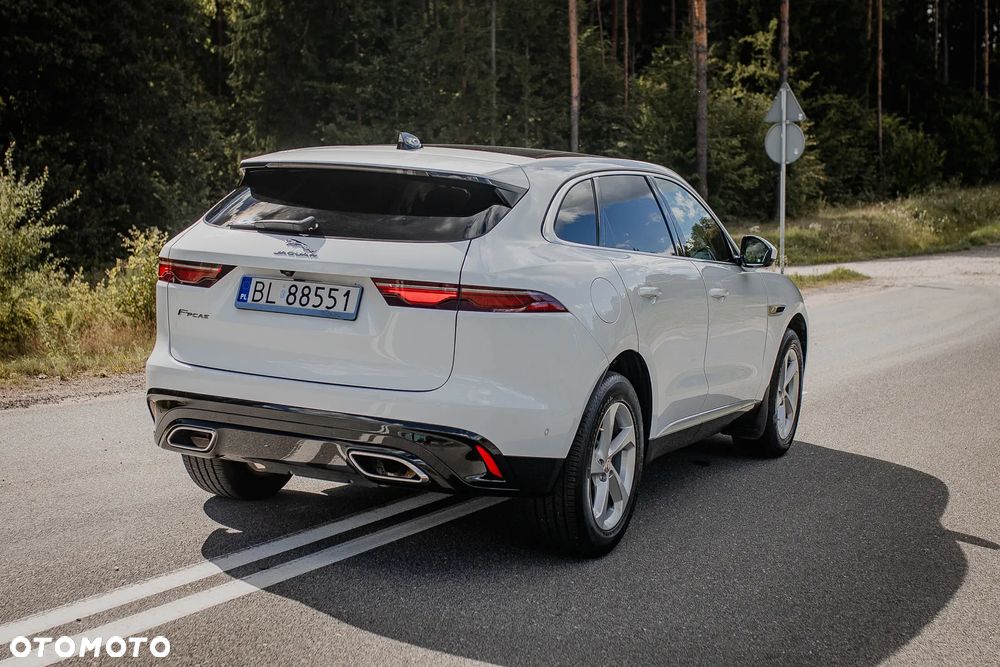 Jaguar F-Pace 2.0 P250 mHEV AWD R-Dynamic S - 15