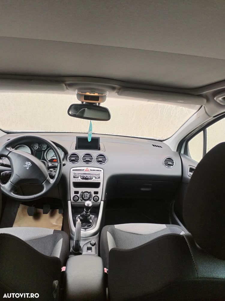 Peugeot 308 SW HDi FAP 150 Family - 7