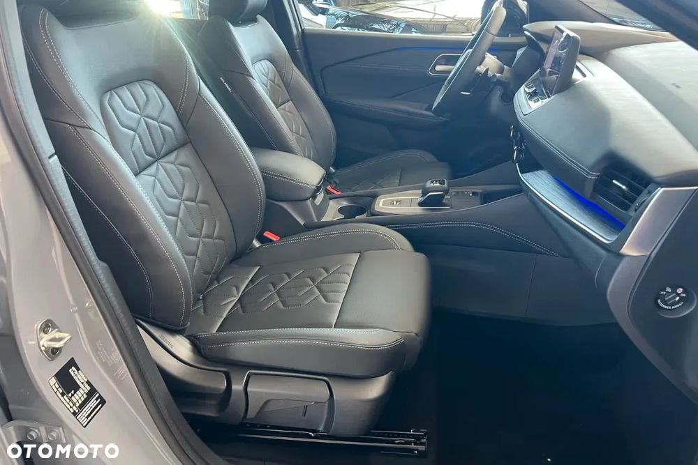 Nissan Qashqai 1.3 DIG-T MHEV Tekna+ Xtronic - 17