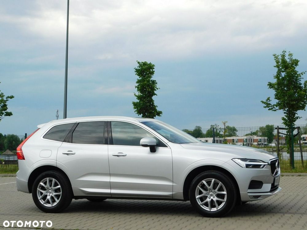 Volvo XC 60 B4 B Momentum Pro - 31