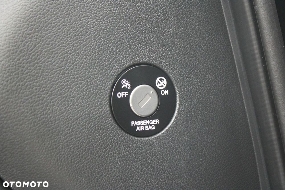 Kia Ceed 1.4 CVVT Dream-Team Edition - 27