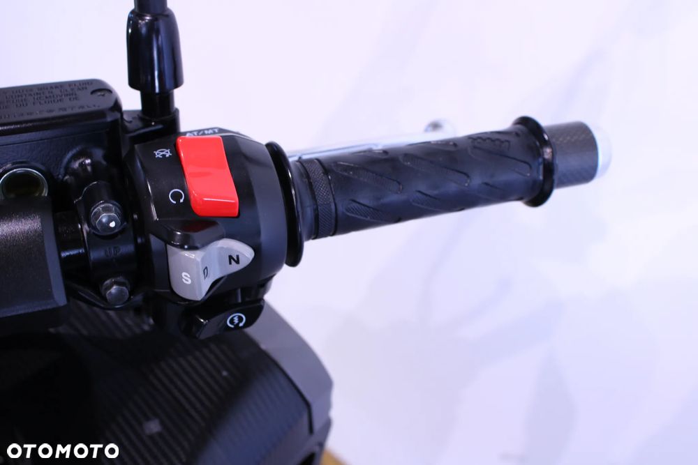 Honda NC - 9