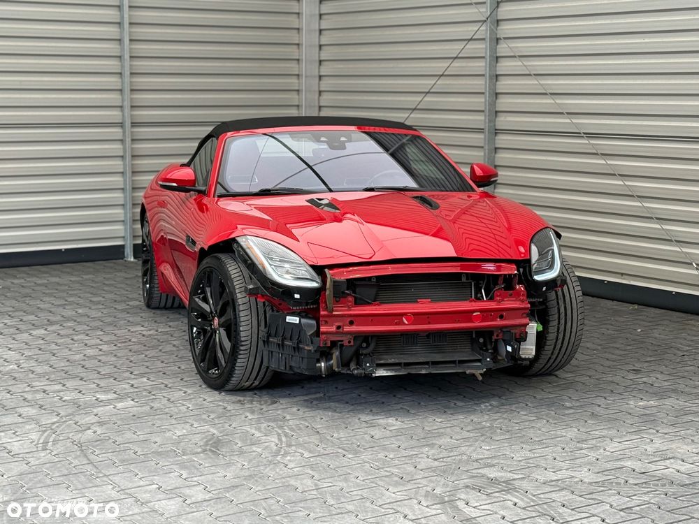 Jaguar F-Type P300 - 35