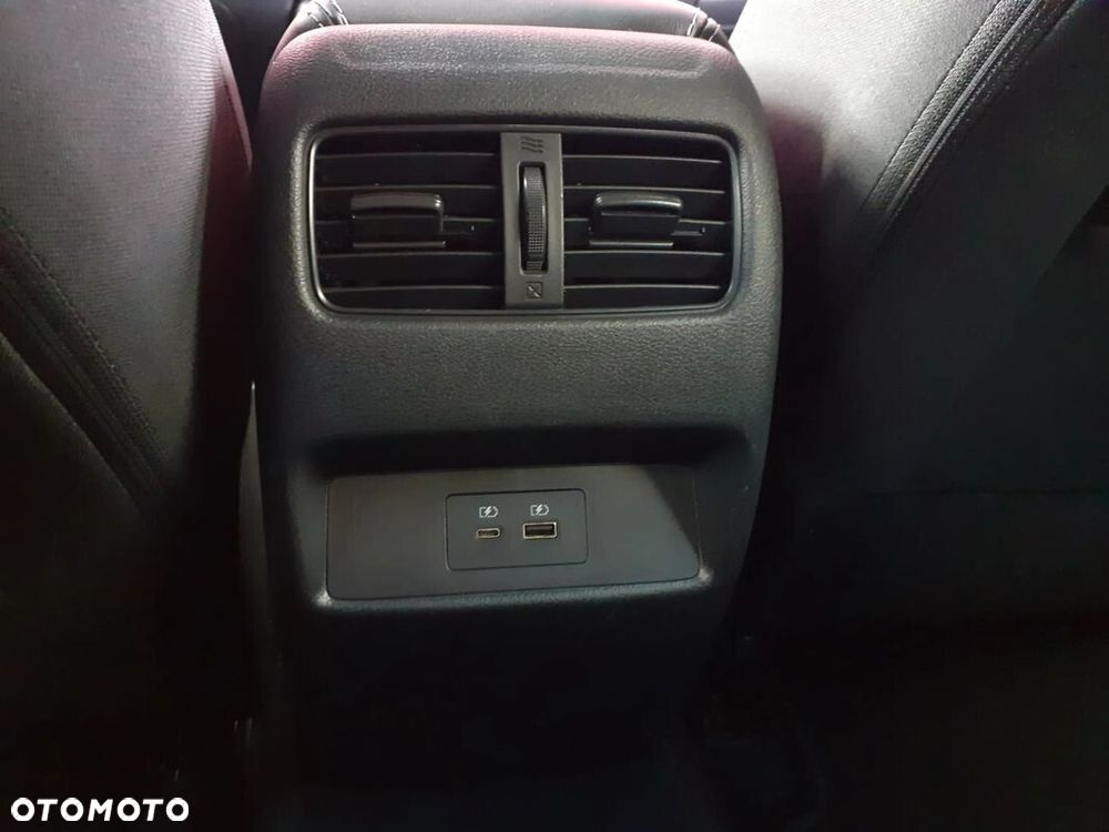 Nissan Qashqai 1.3 DIG-T N-Connecta DCT - 14