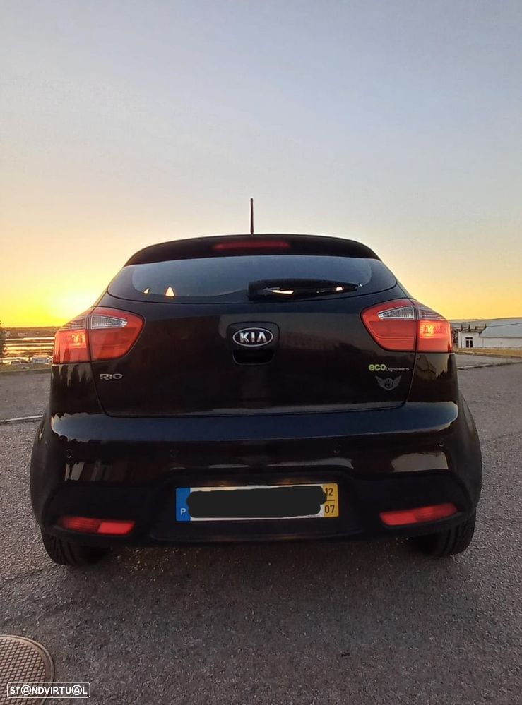 Kia Rio 1.1 CRDi EX - 2