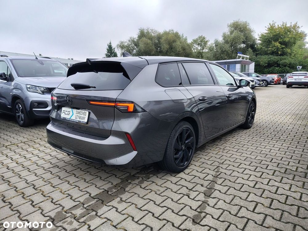 Opel Astra - 4