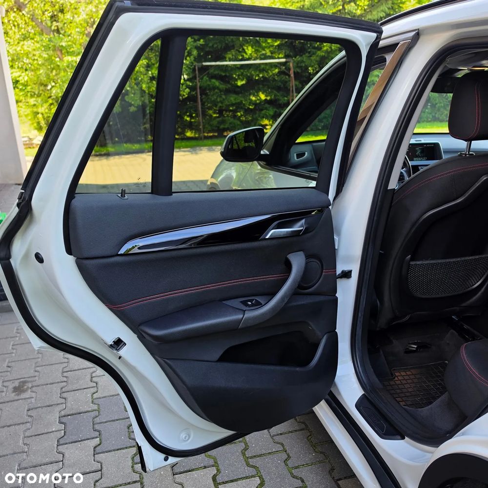 BMW X1 - 33