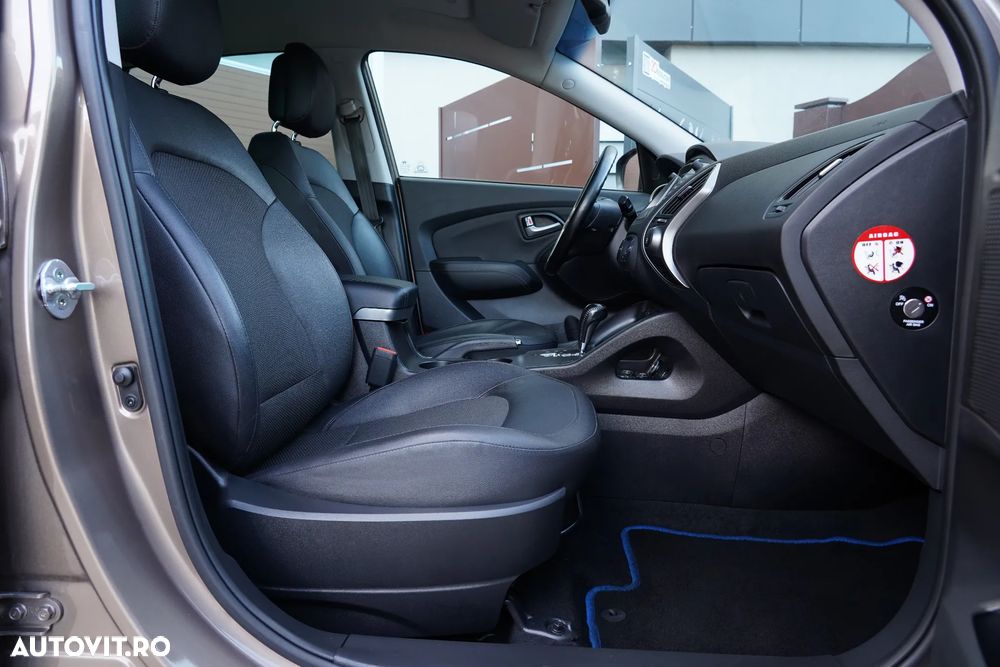 Hyundai ix35 2.0 4WD Automatik Style - 8