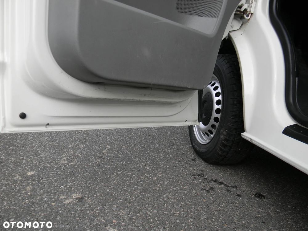 Volkswagen Transporter - 10