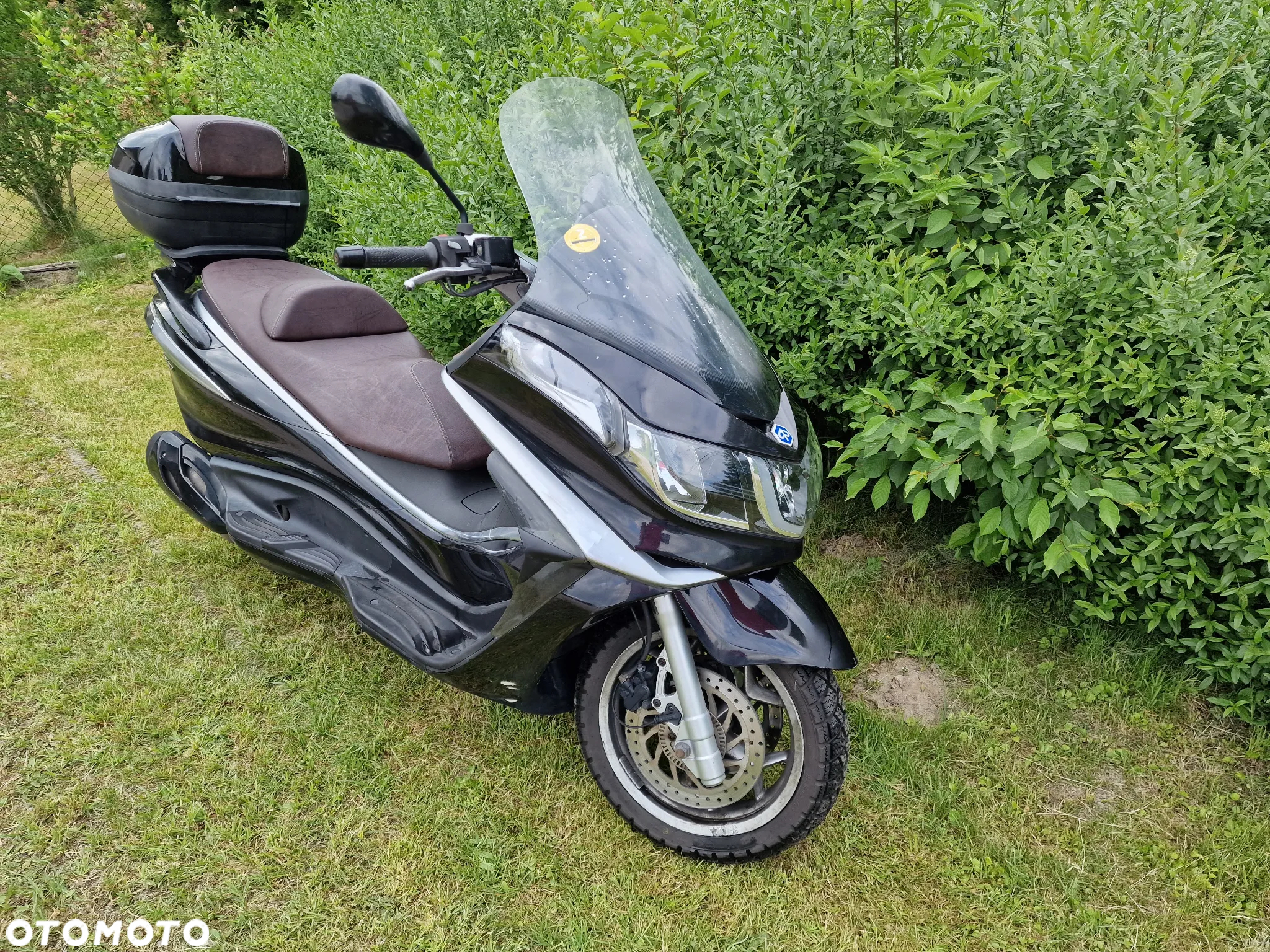 Piaggio X10 - 5