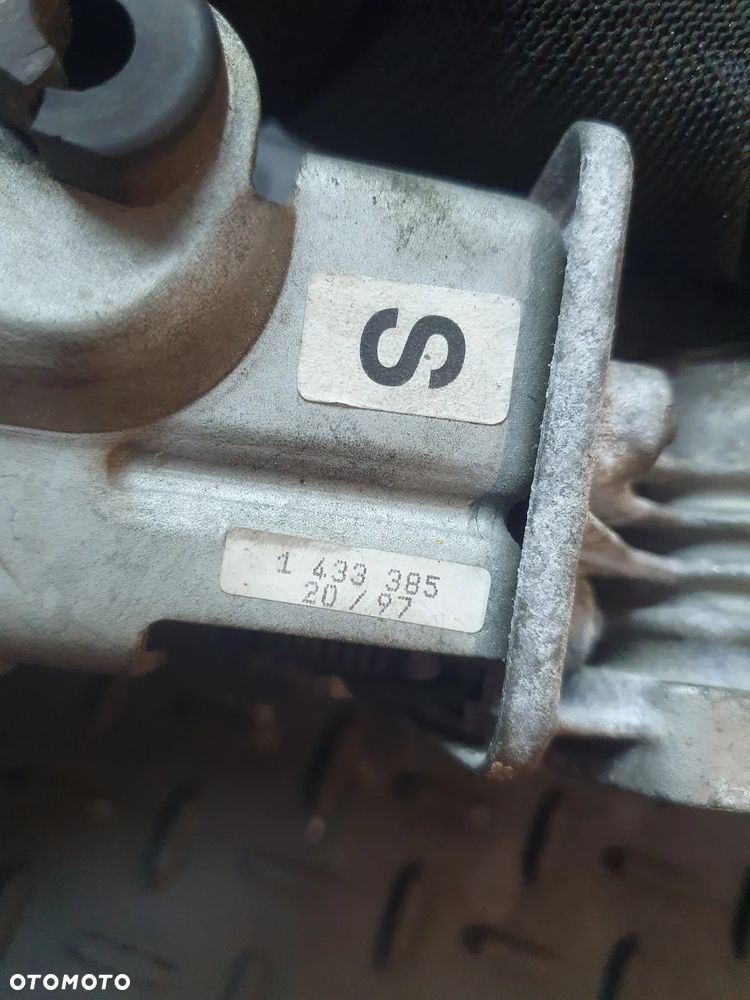 PRZEPUSTNICA BMW E39 2.0 24V 1433385 - 4