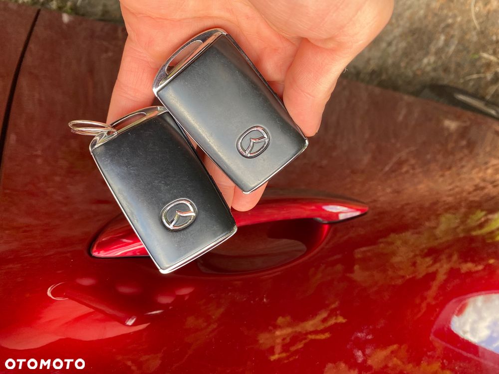 Mazda 3 SKYACTIV-G 2.0 M-Hybrid SELECTION - 20