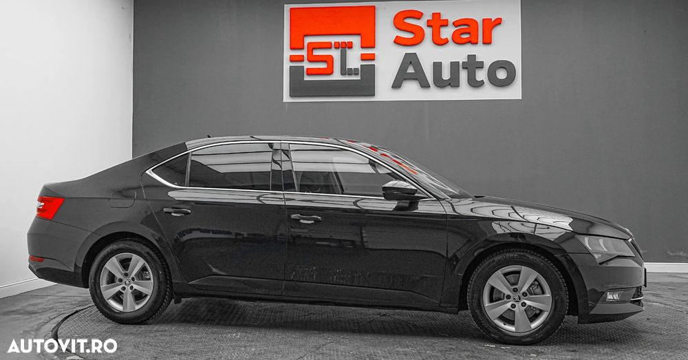 Skoda Superb 2.0 TDI DSG Ambition - 11