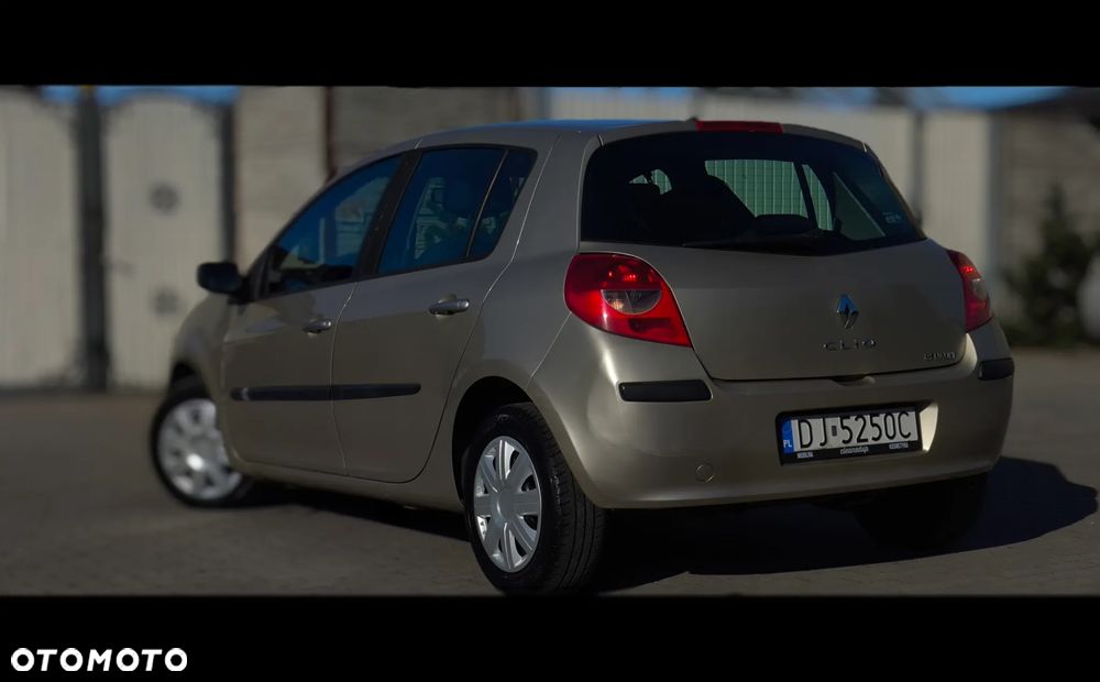 Renault Clio - 4