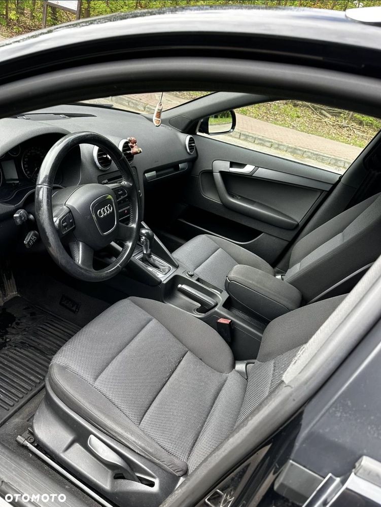 Audi A3 3-drzwiowe 1.6 TDI DPF Ambition S tronic - 6