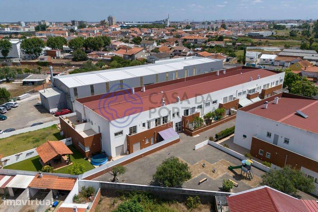 Apartamento T2 com Garagem fechada para 2 carros, Marinha Grande - Grande imagem: 5/34