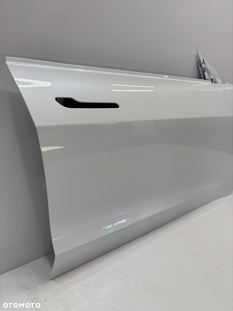 Tesla 3 Highland Drzwi Prawe Przód Przednie 1800042-00-C - 2