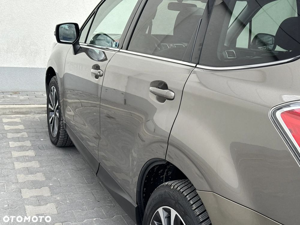 Subaru Forester 2.0 i Platinum (EyeSight) Lineartronic - 17