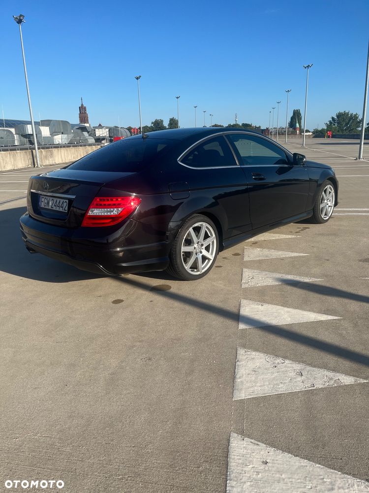 Mercedes-Benz Klasa C 250 7G-TRONIC Edition - 6