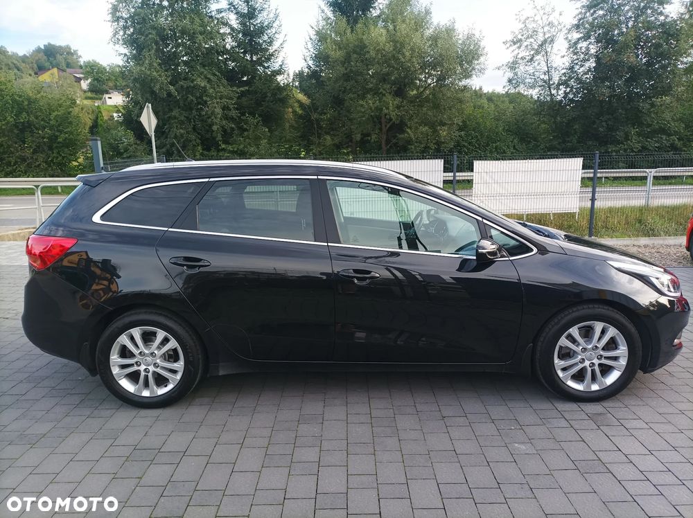 Kia Ceed 1.6 CRDi 128 ISG Platinum Edition - 7