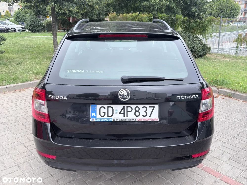 Skoda Octavia 1.6 TDI Ambition - 5