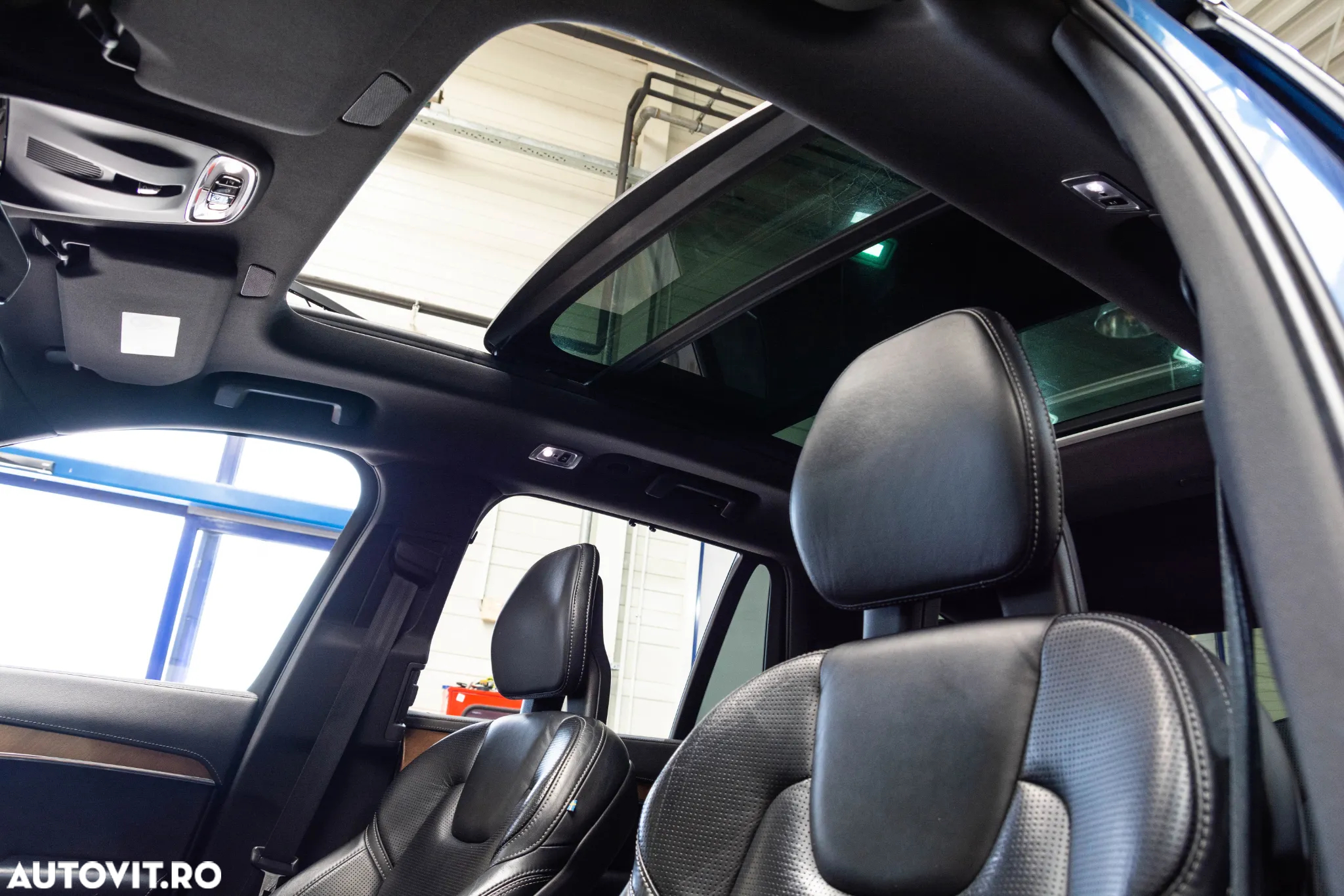 Volvo XC 90 D5 AWD R-Design - 7