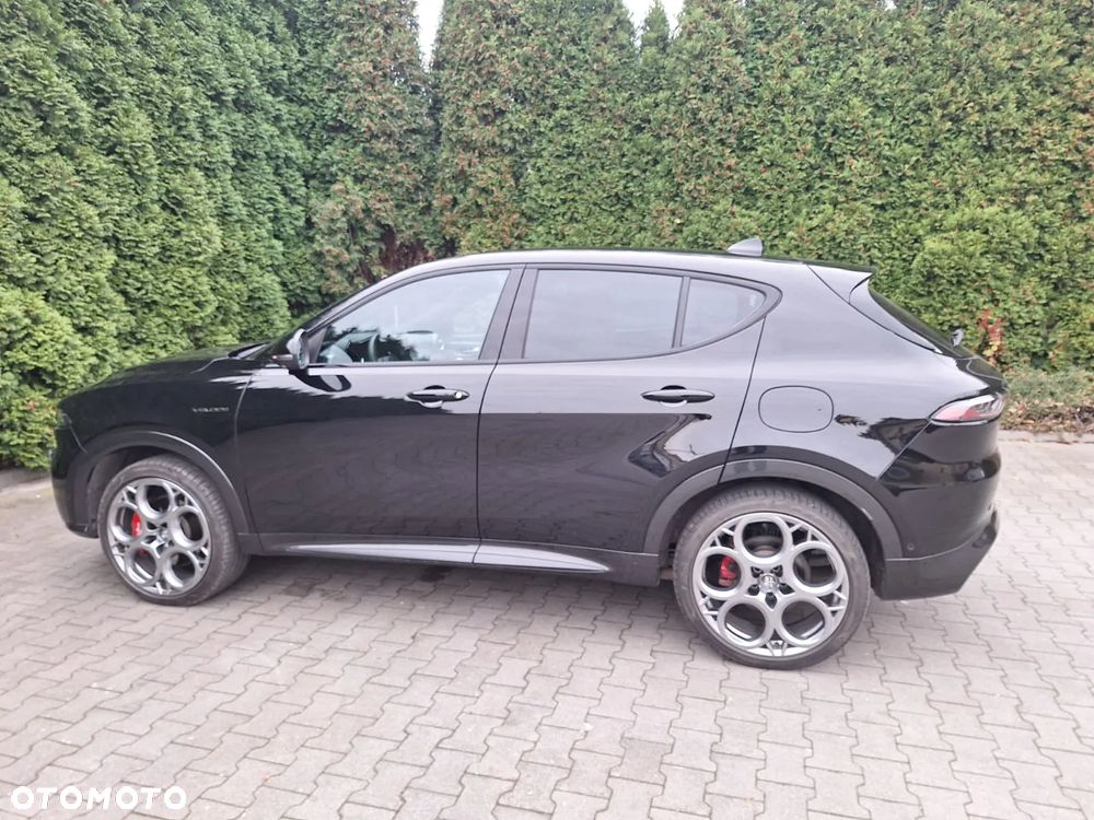 Alfa Romeo Tonale 1.3 PHEV Q4 Veloce - 9