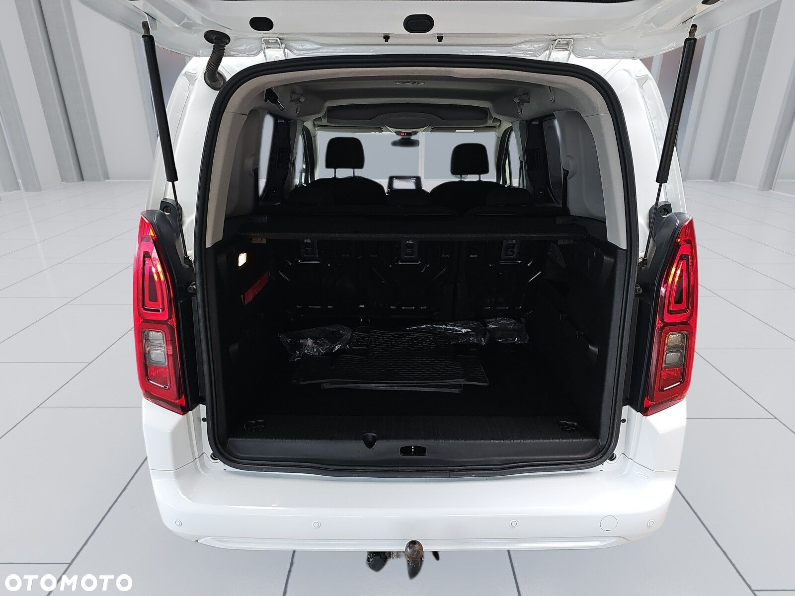 Toyota Proace City Verso 1.5 D-4D Business - 13