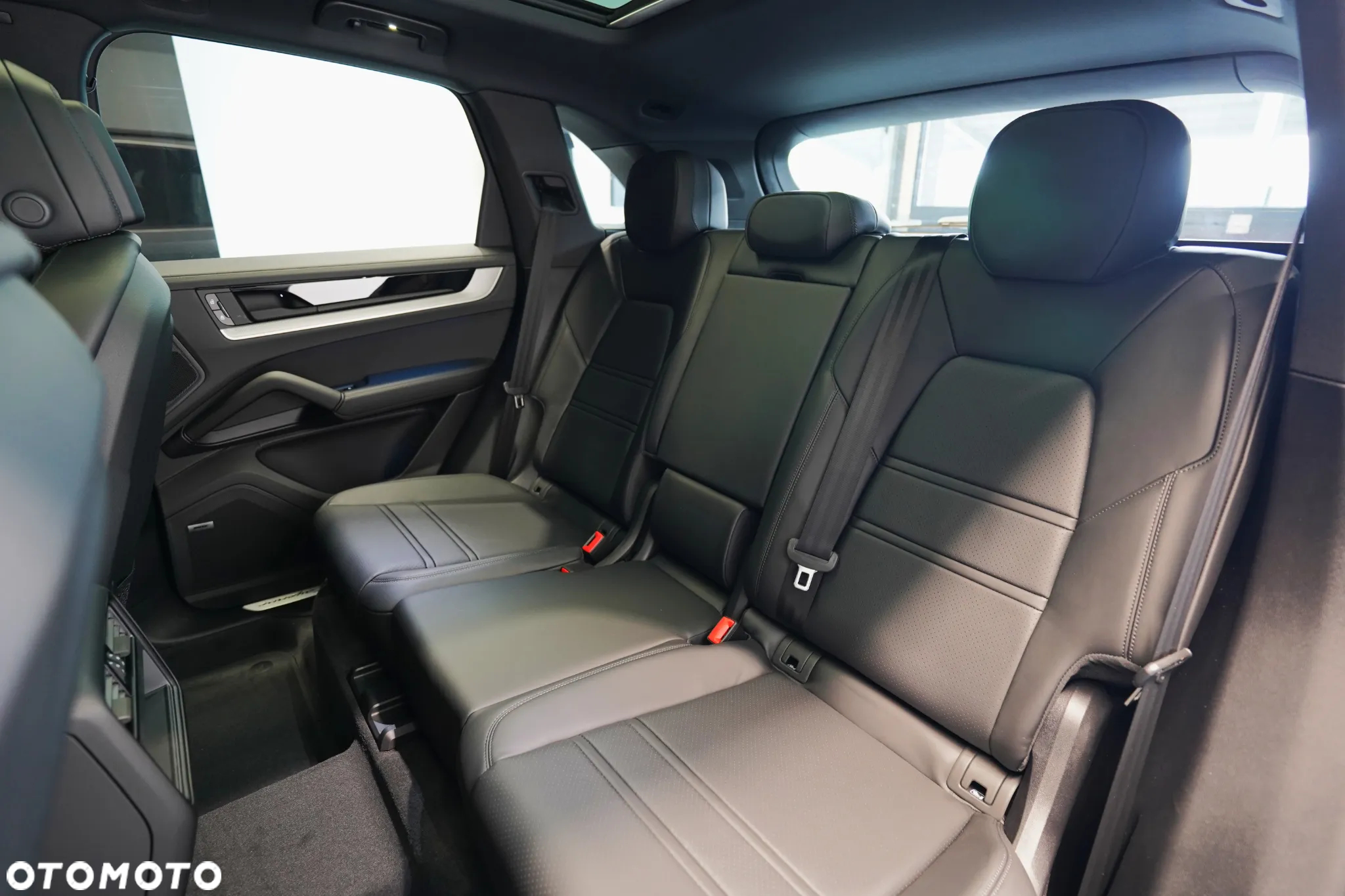 Porsche Cayenne S - 11