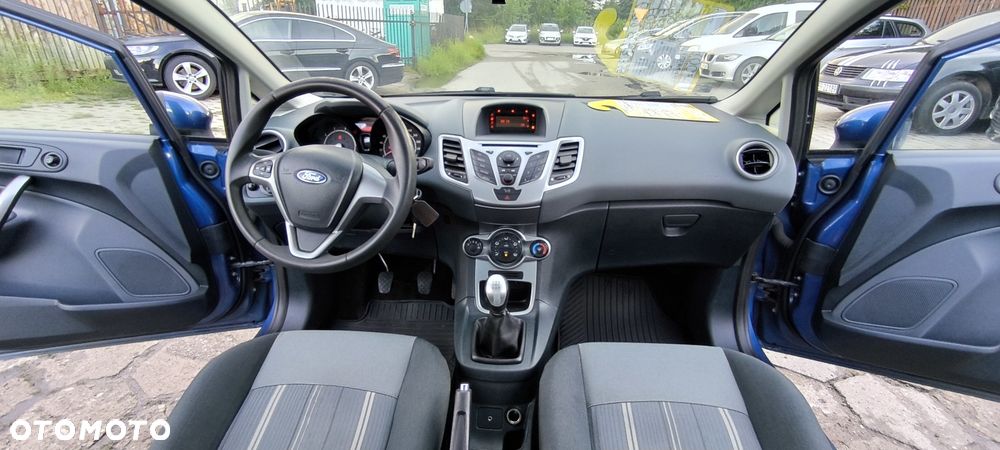 Ford Fiesta - 7