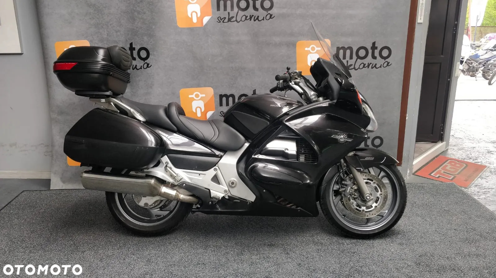 Honda ST - 7