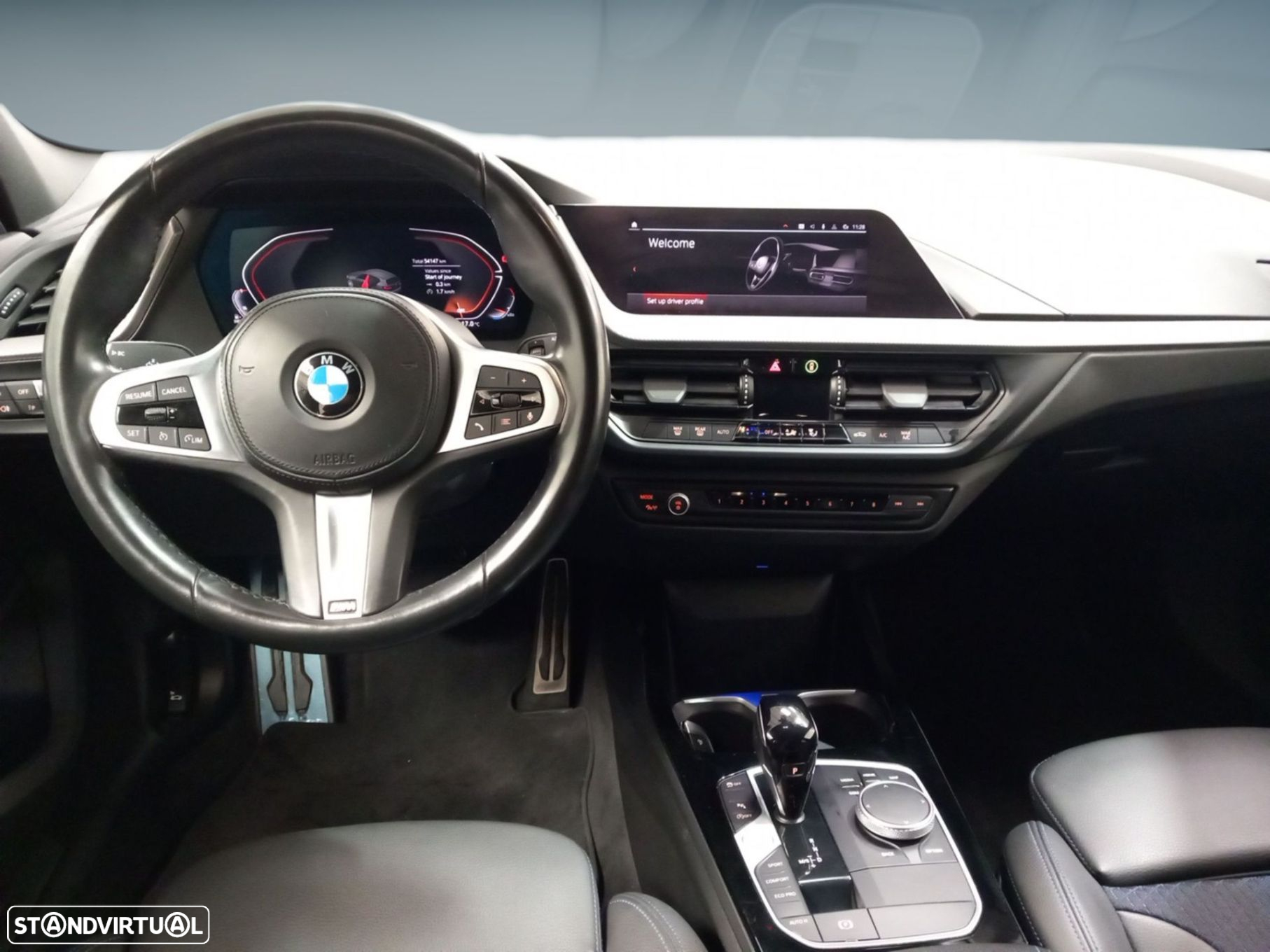 BMW 116 d Auto - 12