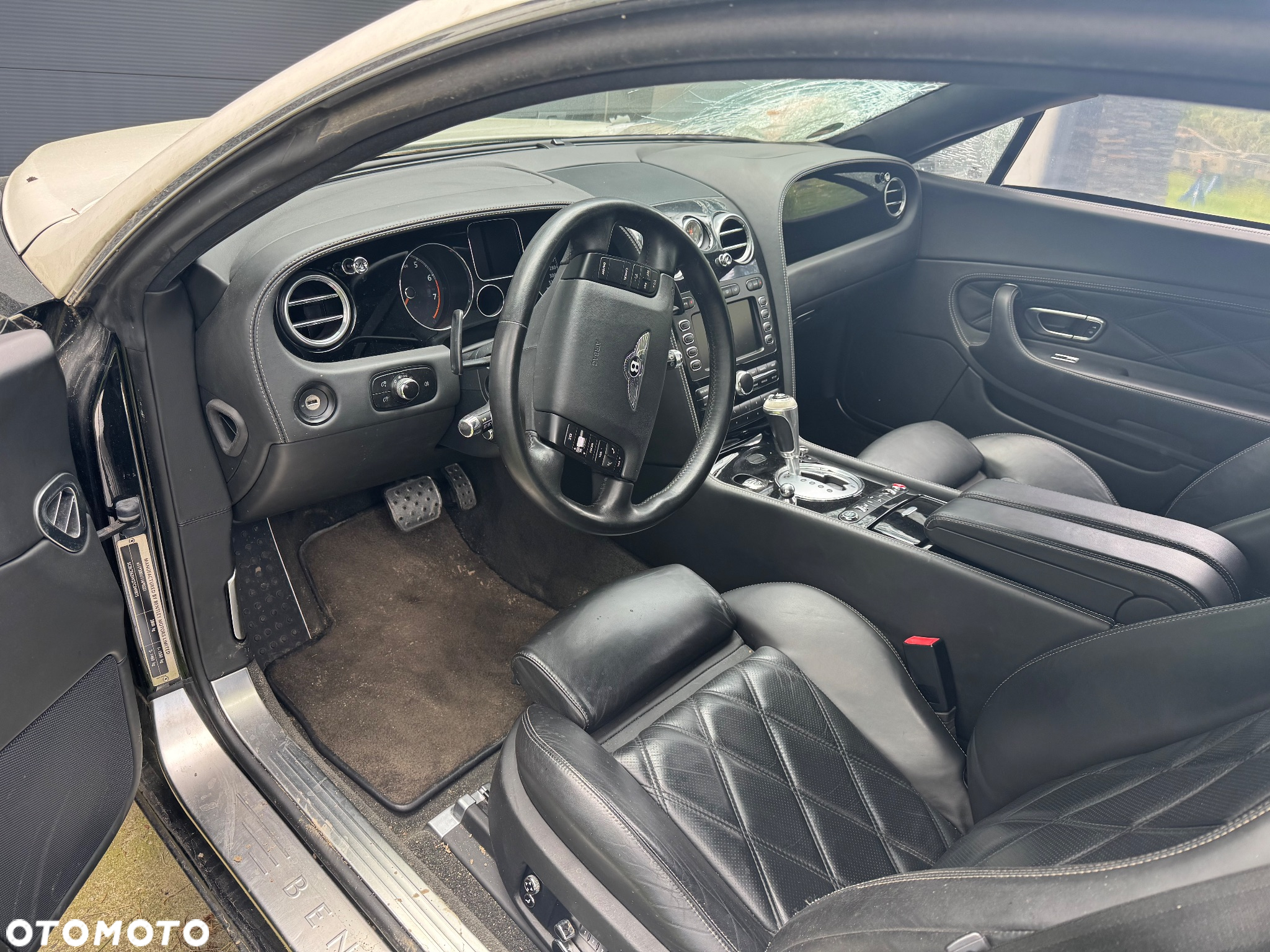 Bentley Continental GT Standard - 8