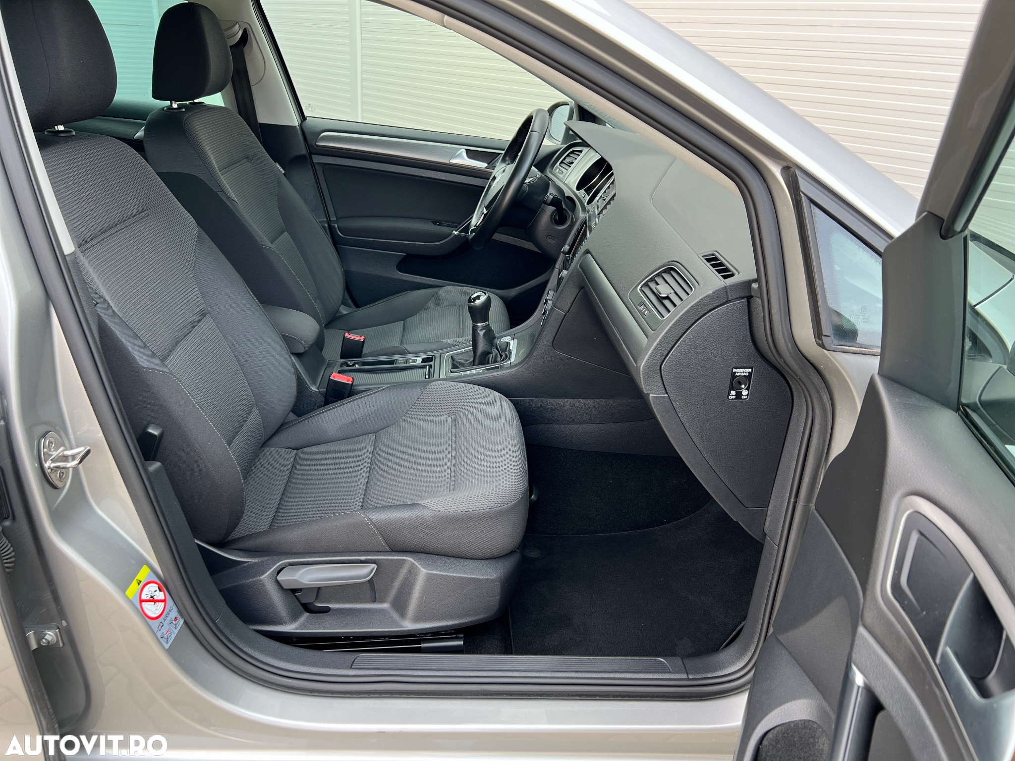 Volkswagen Golf 2.0 TDI Join - 10