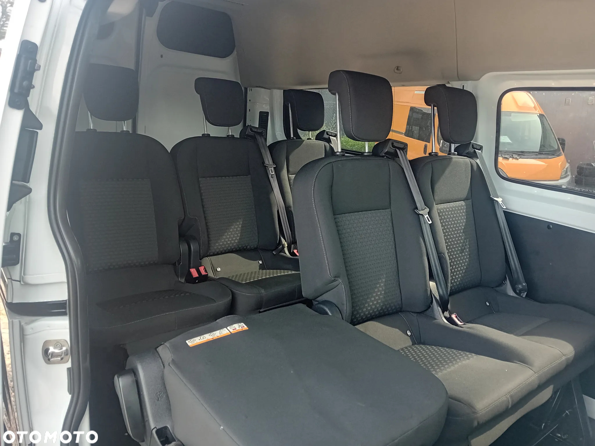 Ford Transit Custom - 13