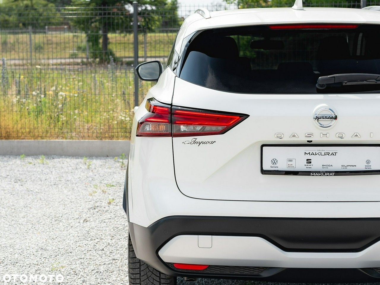 Nissan Qashqai 1.3 DIG-T N-Connecta - 12