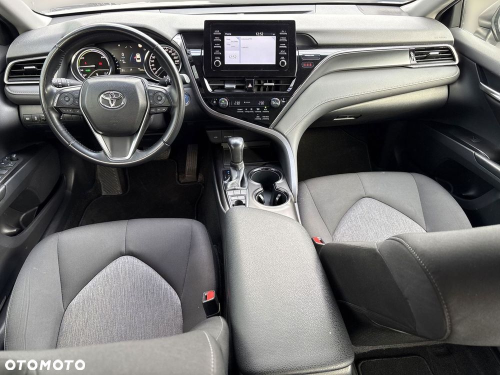 Toyota Camry 2.5 Hybrid Comfort CVT - 19