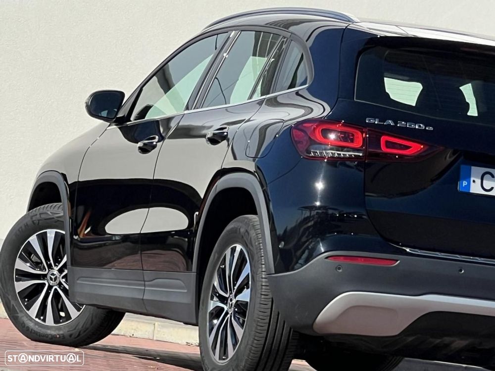 Mercedes-Benz GLA 250 e Style - 33