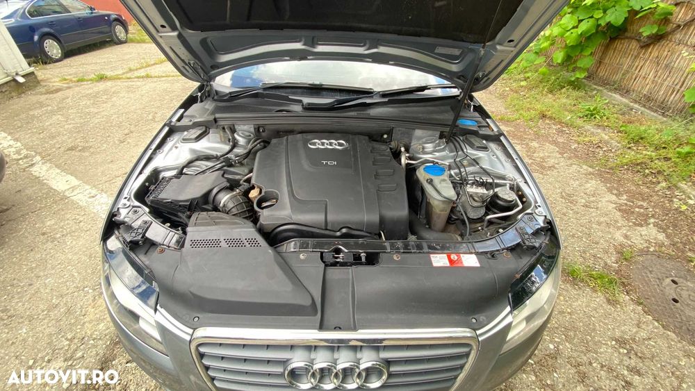 Dezmembrez/Dezmembrari Audi A4 B8 2.0 CAGA 140cp S-line (2008-2011) - 7