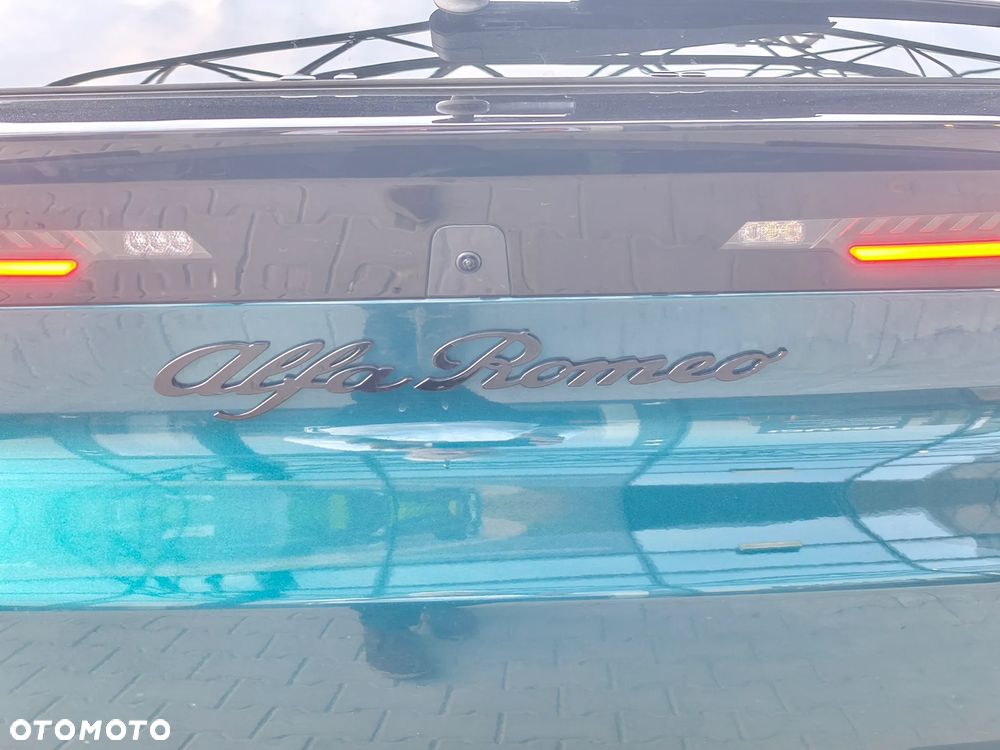 Alfa Romeo Junior 1.2 VGT Ibrida Ti - 14