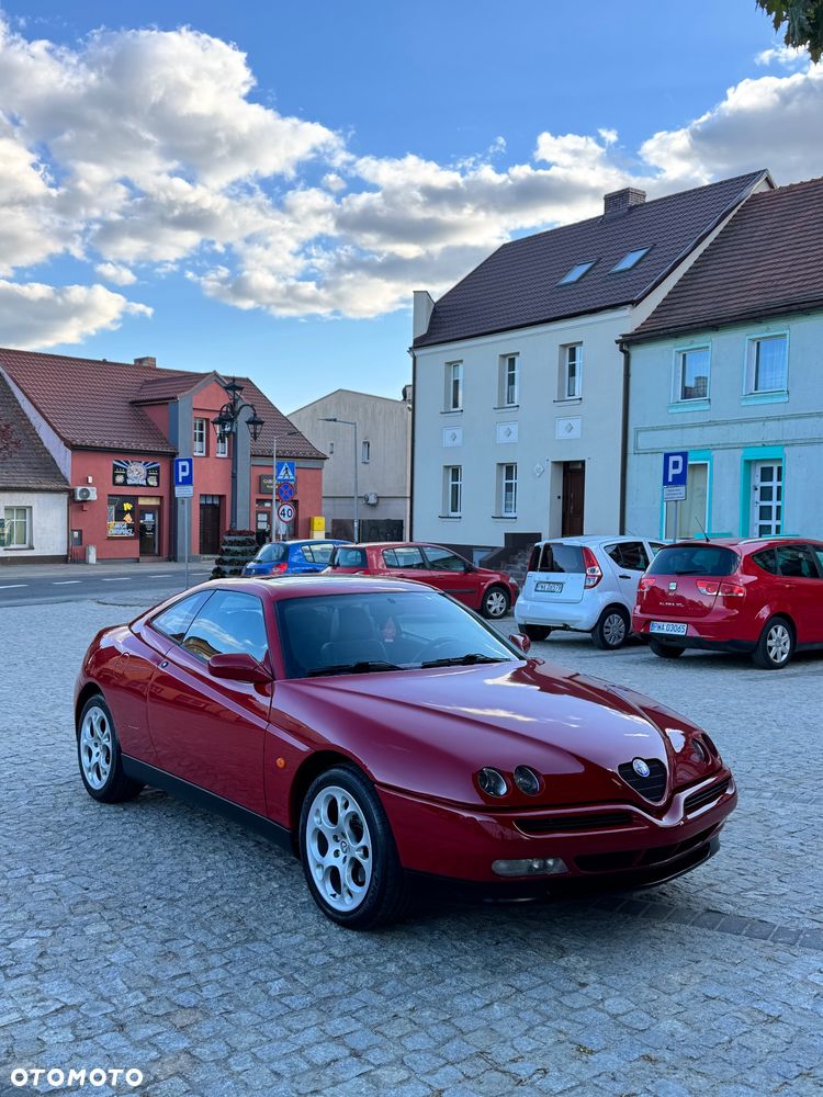 Alfa Romeo GTV 2.0 Twin Spark Base - 1