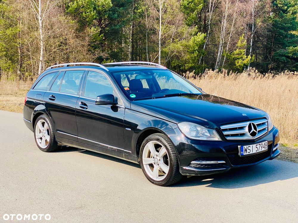Mercedes-Benz Klasa C 180 CGI Automatik BlueEFFICIENCY Avantgarde - 11