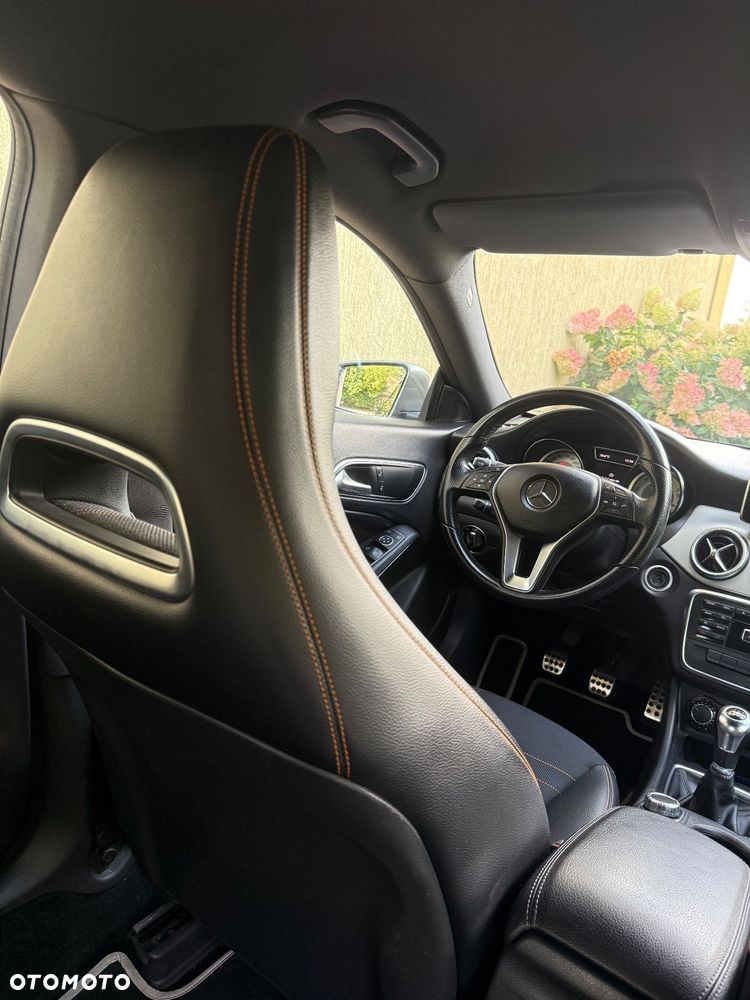 Mercedes-Benz CLA 180 - 7