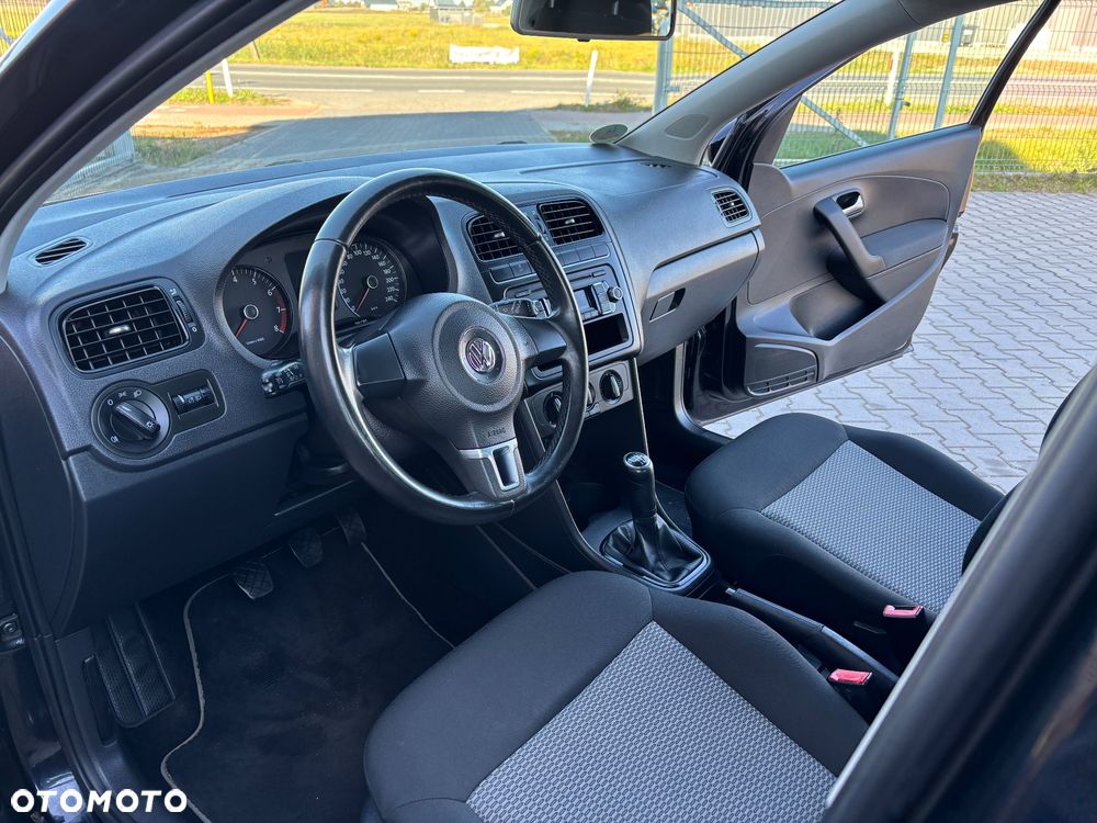Volkswagen Polo 1.4 16V Comfortline - 6