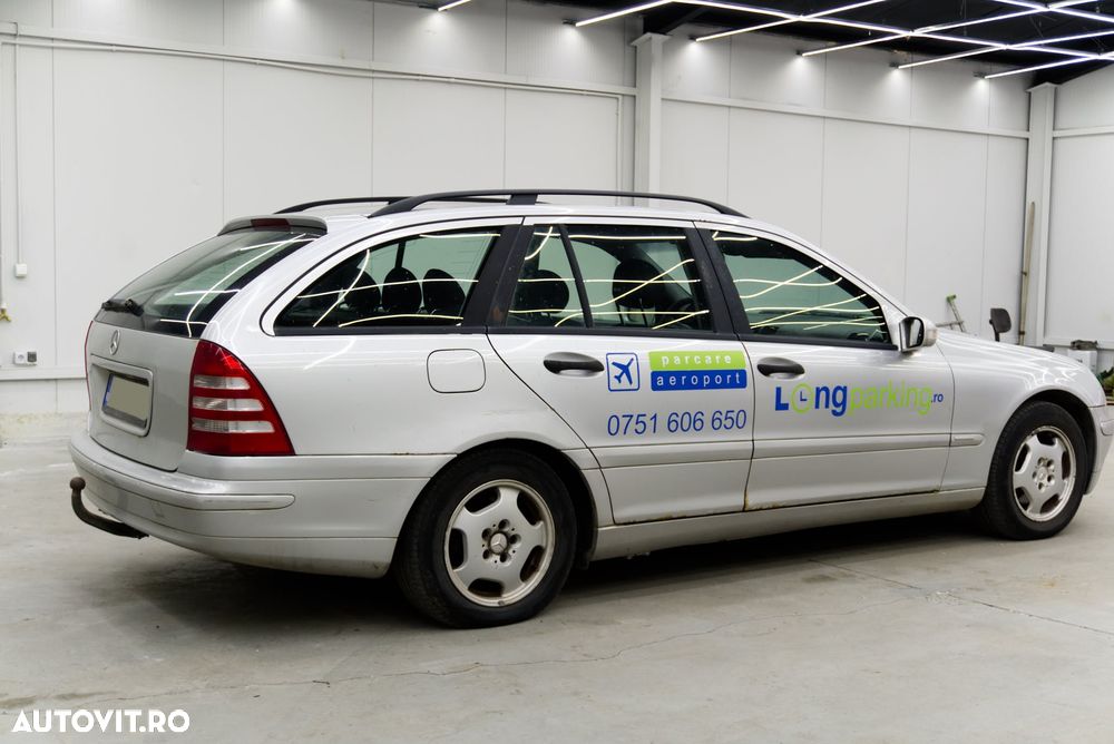 Mercedes-Benz C - 4