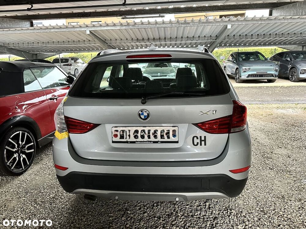 BMW X1 xDrive18d - 6