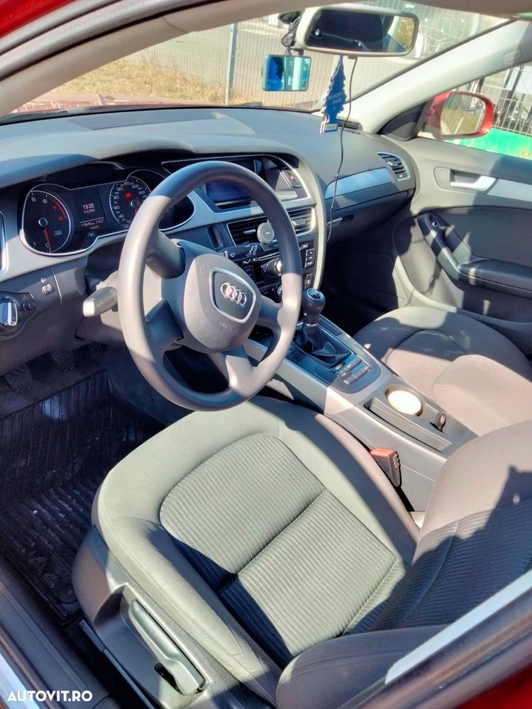 Audi A4 1.8 TFSI S line Sportpaket - 8