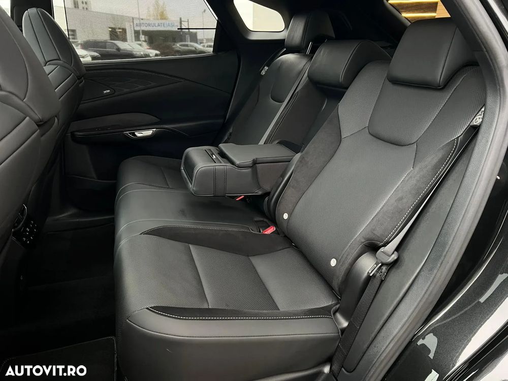 Lexus Seria RX 500h Performance F-Sport - 12